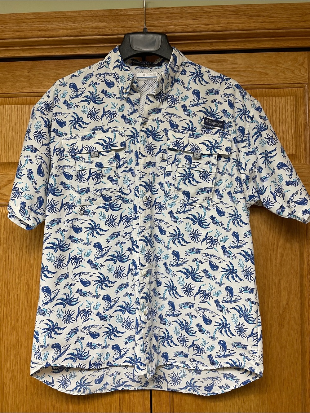 Columbia Men’s PFG Performance Fishing Short Sleeve Shirt - Size Medium
